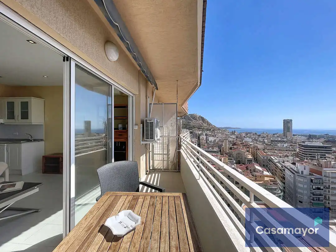 Piso con ascensor en venta en Calle Poeta Vila y Blanco, imagen 17