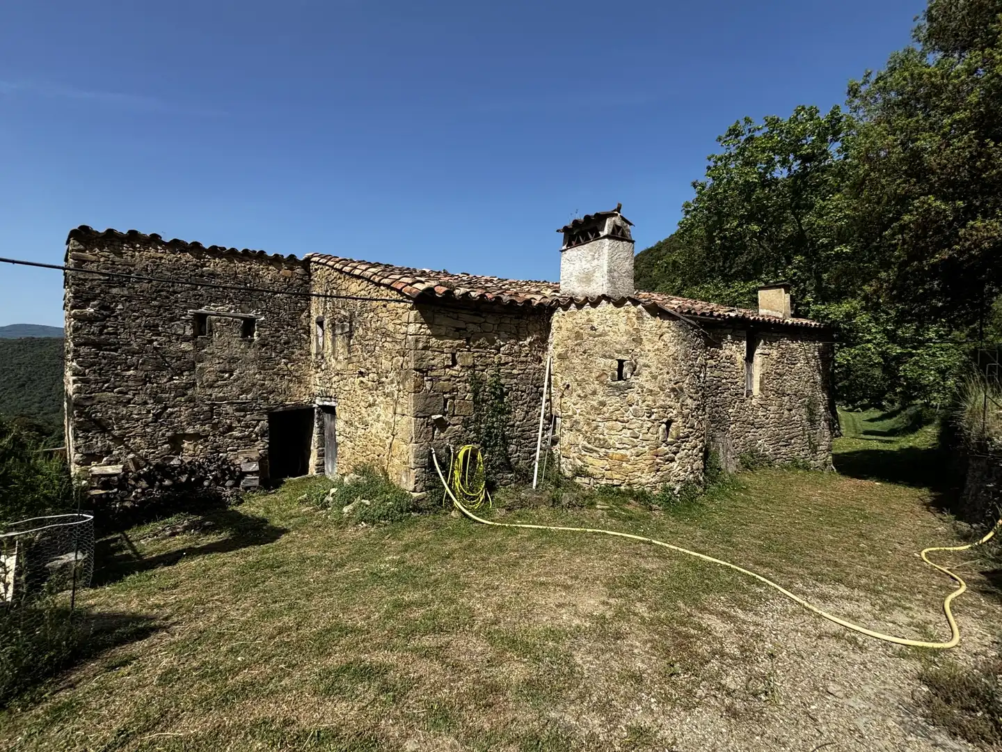 Exterior view of Country homes for sale in Sant Aniol de Finestres  with Terrace and Swimming Pool