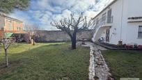 Jardí de Casa o xalet en venda en Ávila Capital