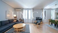 Living room of Flat for sale in  Madrid Capital  with Air Conditioner and Balcony