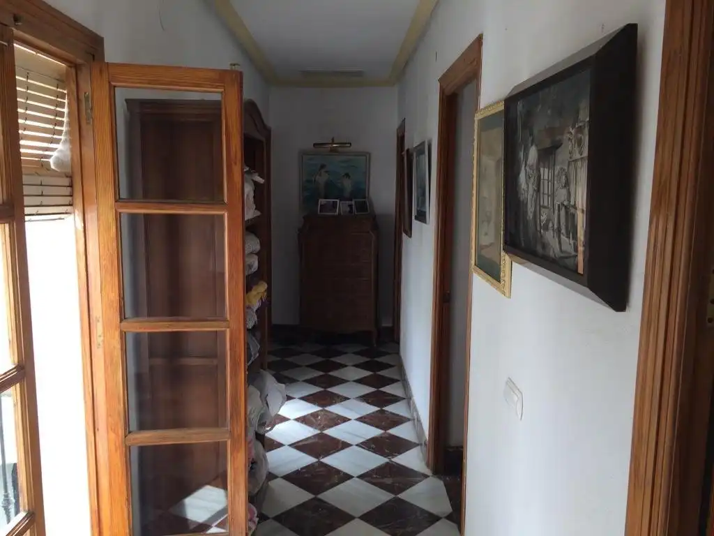 Houses for sale in Córdoba  with Air Conditioner, Heating and Storage room
