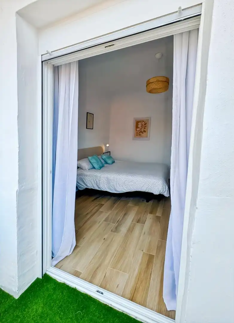 Bedroom of Flat for sale in Benidorm  with Heating, Furnished and Balcony