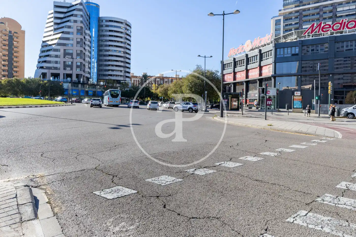 Exterior view of Flat for sale in Valencia  with Air Conditioner, Heating and Private garden