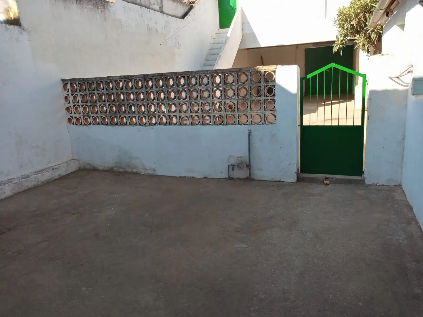 Vista exterior de Casa o chalet en venta en Mengabril con Trastero