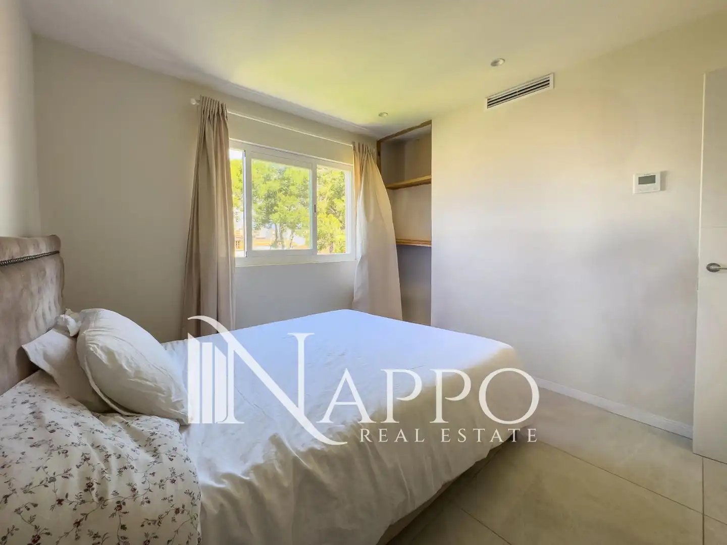 Schlafzimmer von Wohnung zum Verkauf in  Palma de Mallorca mit Klimaanlage, Heizung und Terrasse