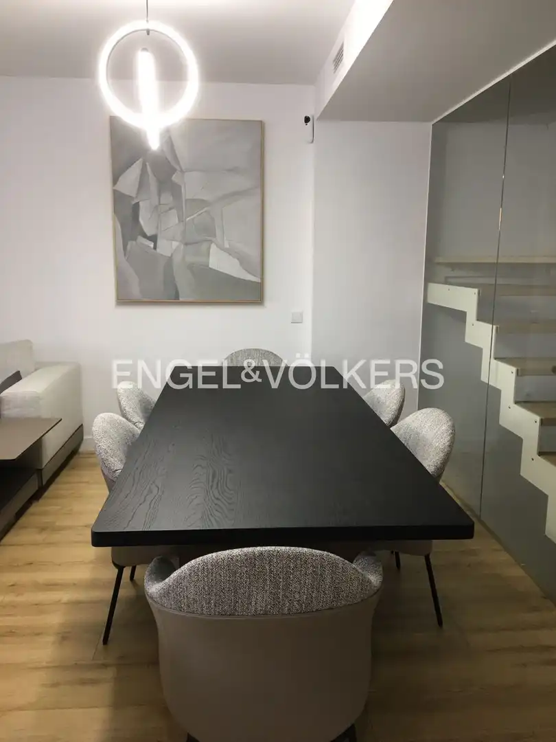 Comedor de Casa o chalet de alquiler en Gavà con Aire acondicionado, Calefacción y Jardín privado
