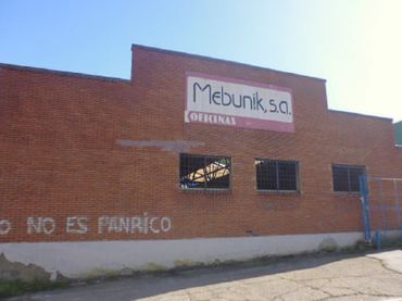 Industrial building for sale in C/ Zubileta