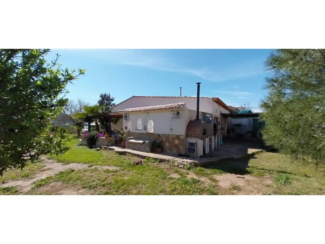 Vista exterior de Casa o xalet en venda en Cartagena amb Aire condicionat, Jardí privat i Terrassa