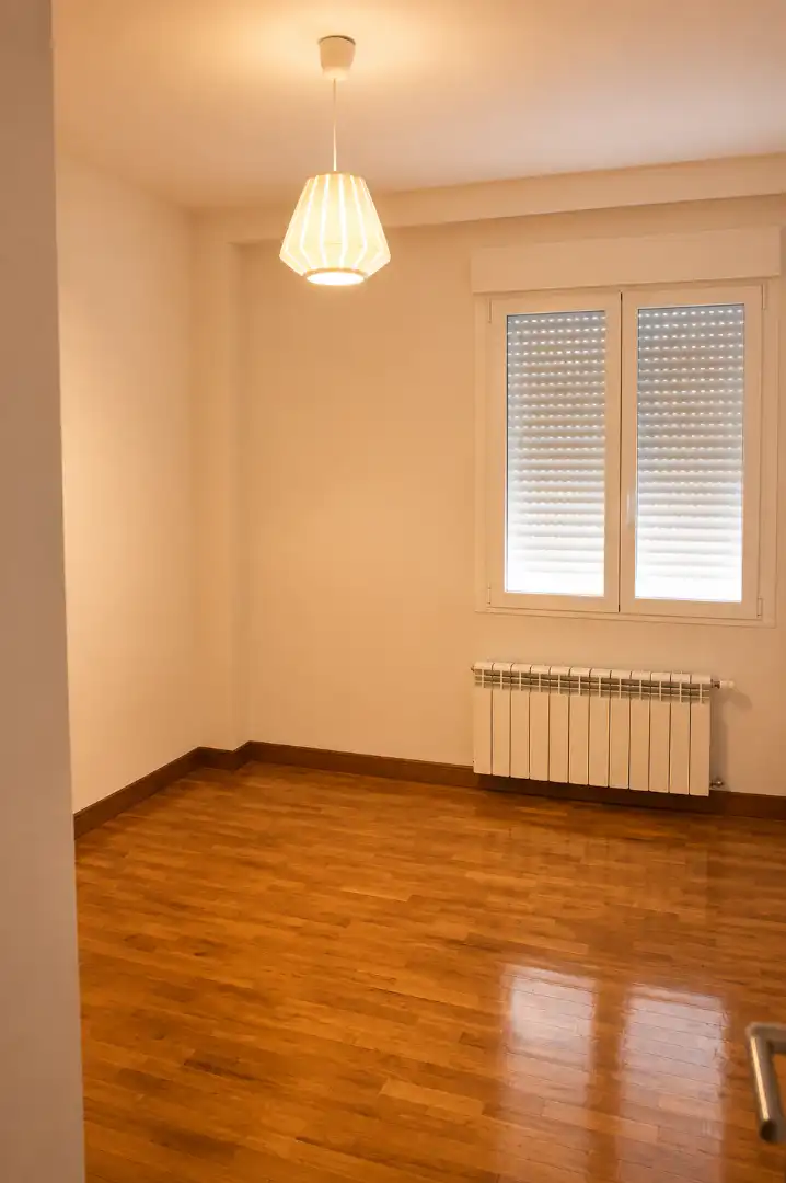 Habitación de Piso de alquiler en Pozuelo de Alarcón con Terraza, Trastero y Piscina comunitaria