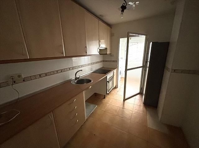 Cuina de Pis en venda en Fuenlabrada amb Calefacció i Terrassa