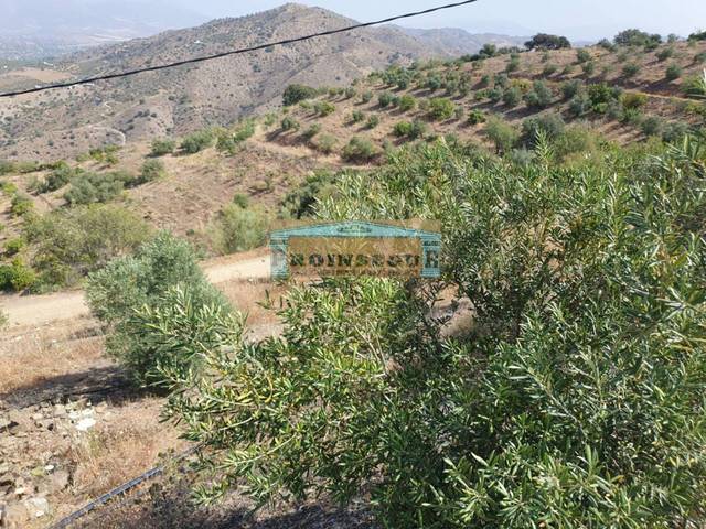 Finca rústica en Venta en Calle gibralmora en Pizarra