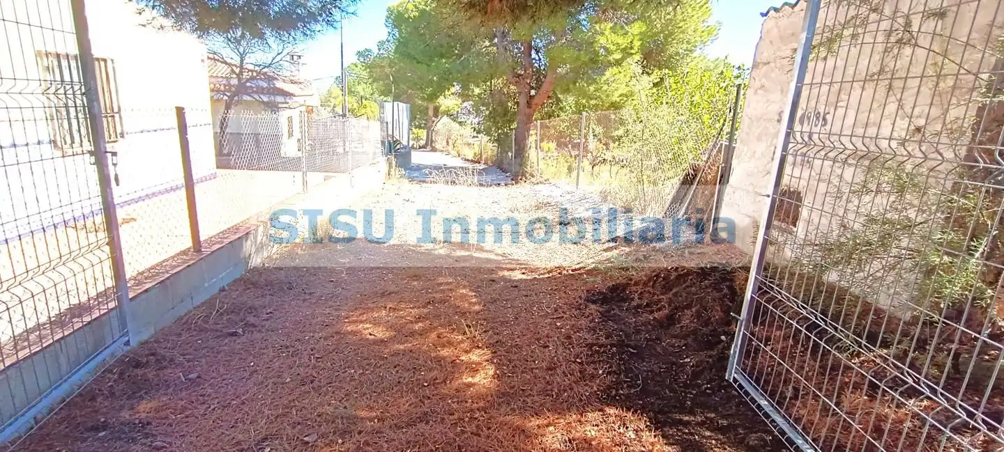 Country homes for sale in Pedralba  with Private garden, Terrace and Swimming Pool