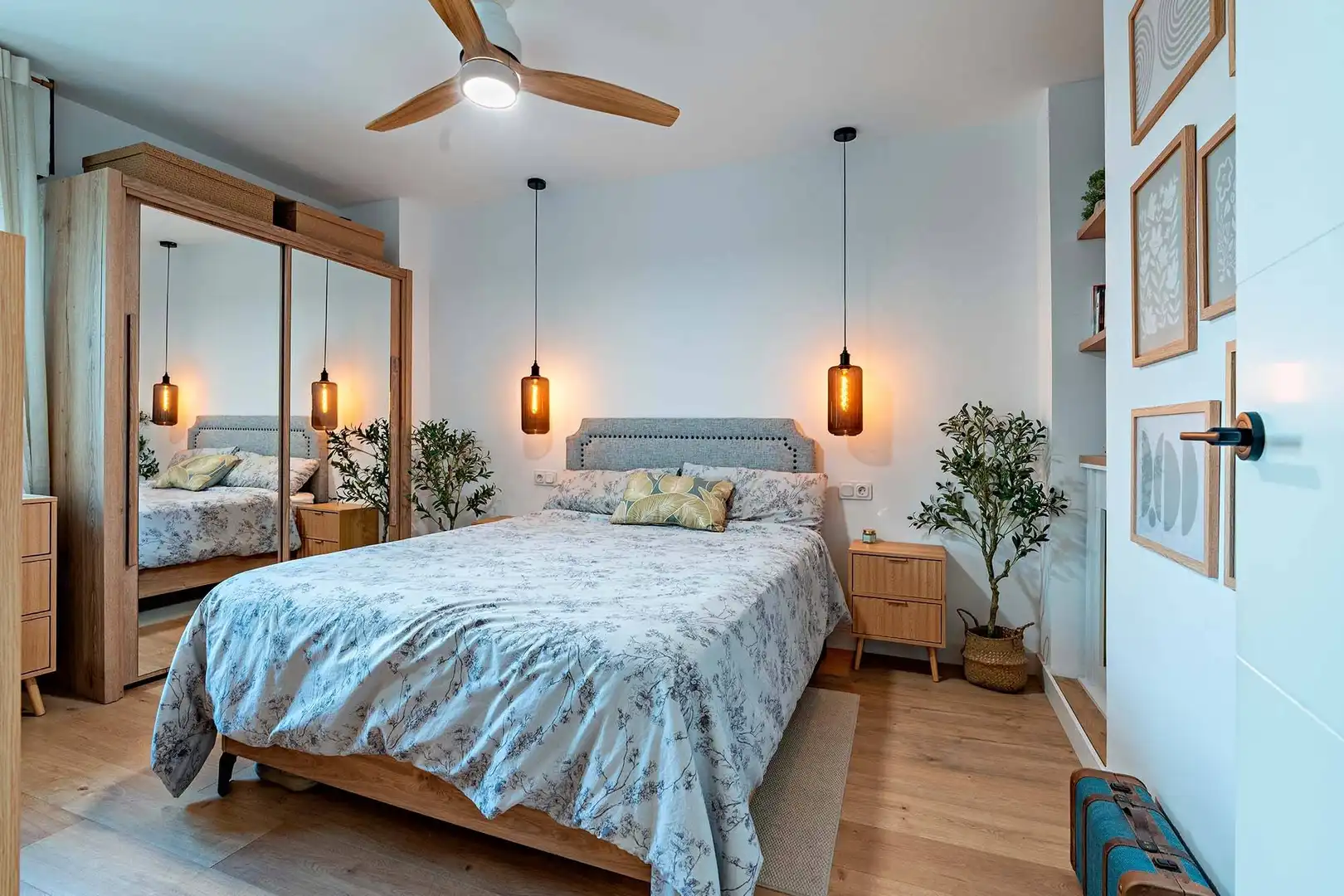 Habitación de Piso en venta en Roquetas de Mar con Aire acondicionado, Jardín privado y Terraza