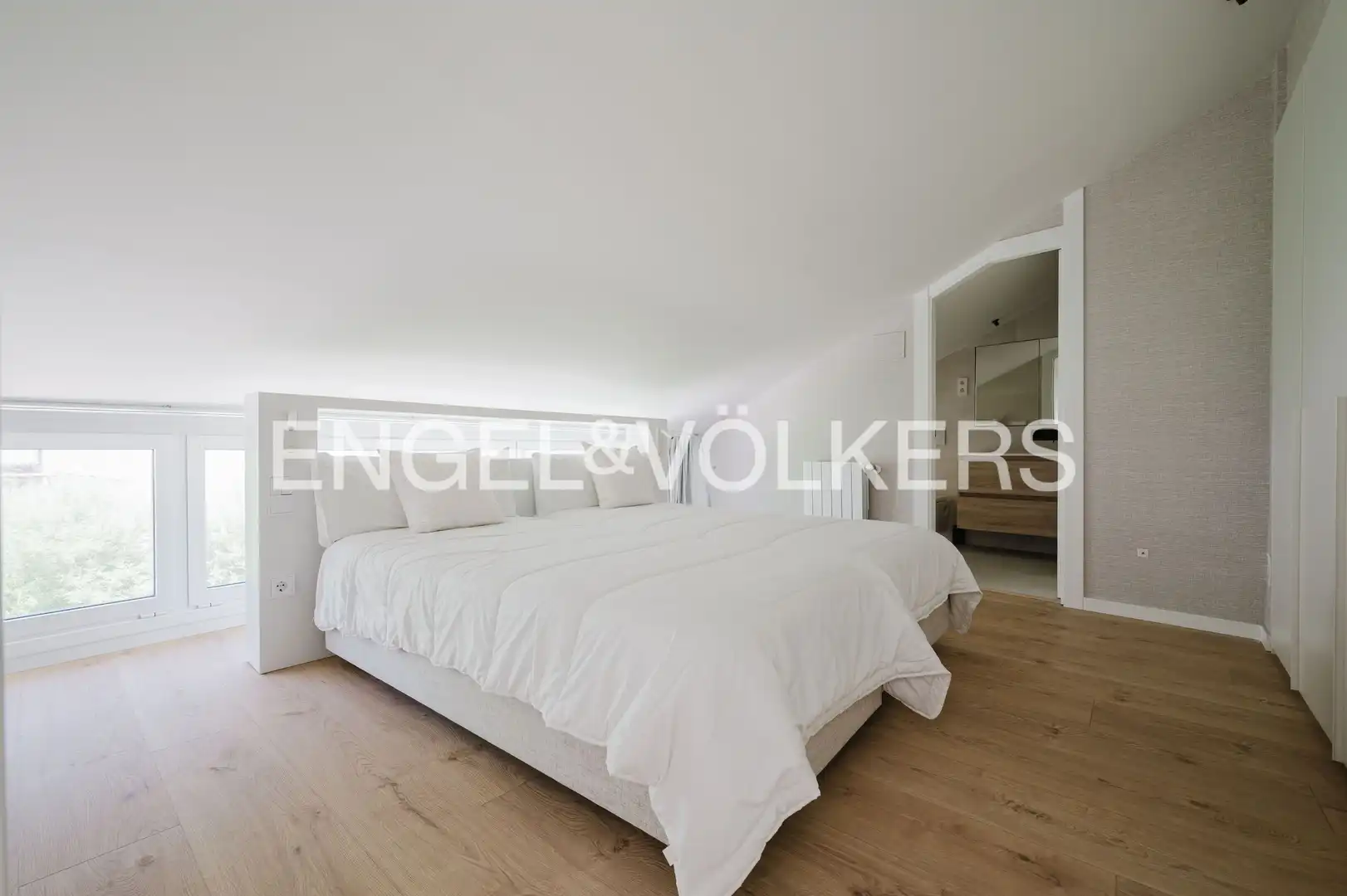 Habitación de Casa o chalet de alquiler en Donostia - San Sebastián  con Calefacción, Terraza y Piscina
