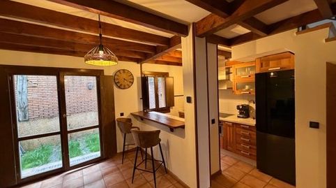 Foto 3 de Casa adosada en venta en Villaquilambre, León