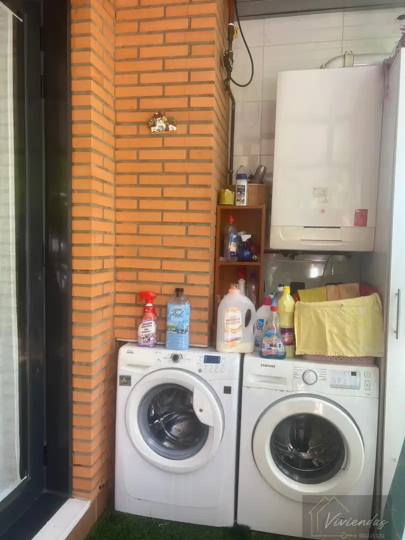 Cuina de Pis en venda en Boadilla del Monte amb Aire condicionat, Calefacció i Alarma