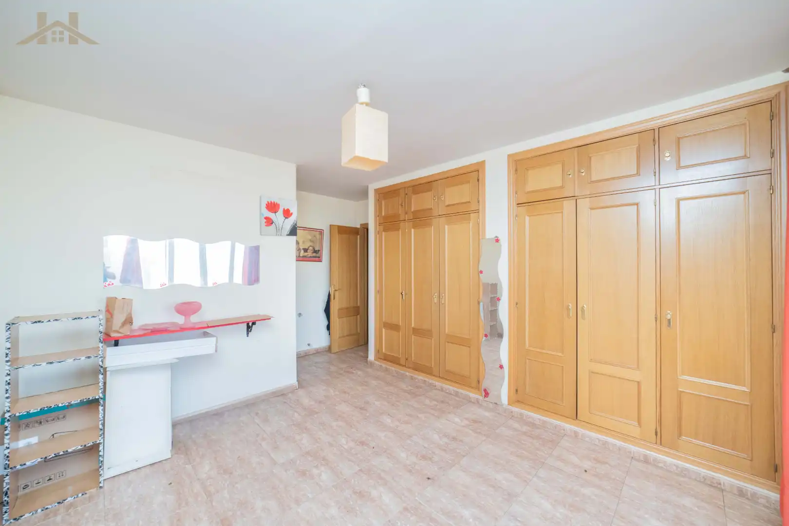 Detached homes for sale in Calle la Loma, Yeles