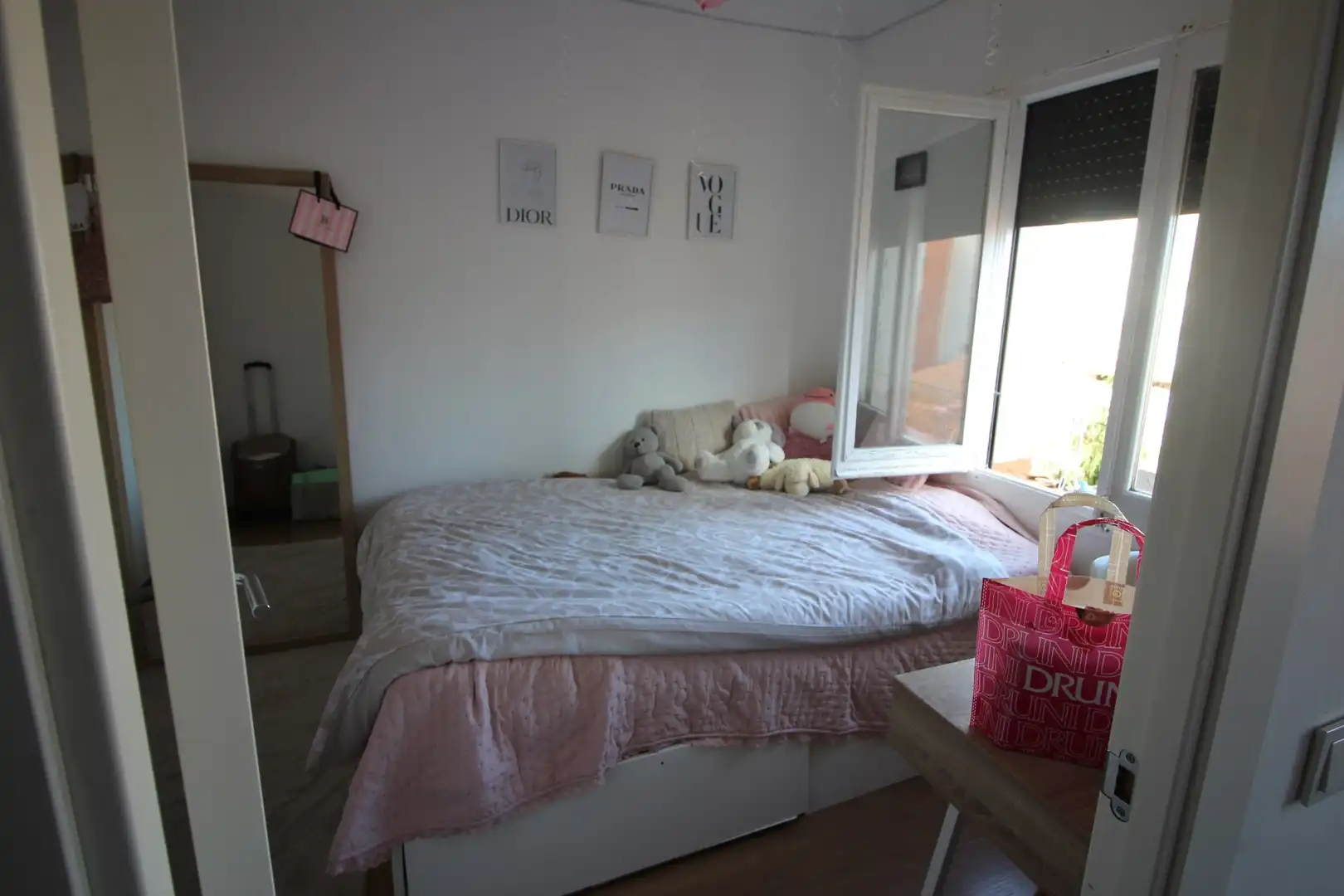 Bedroom of Flat for sale in Figueres  with Terrace and Storage room