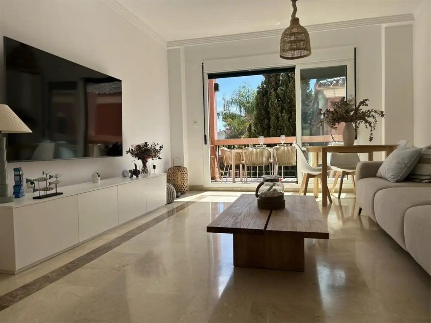 Piso con piscina en venta en Diseminado Poligono 15 1, imagen 2