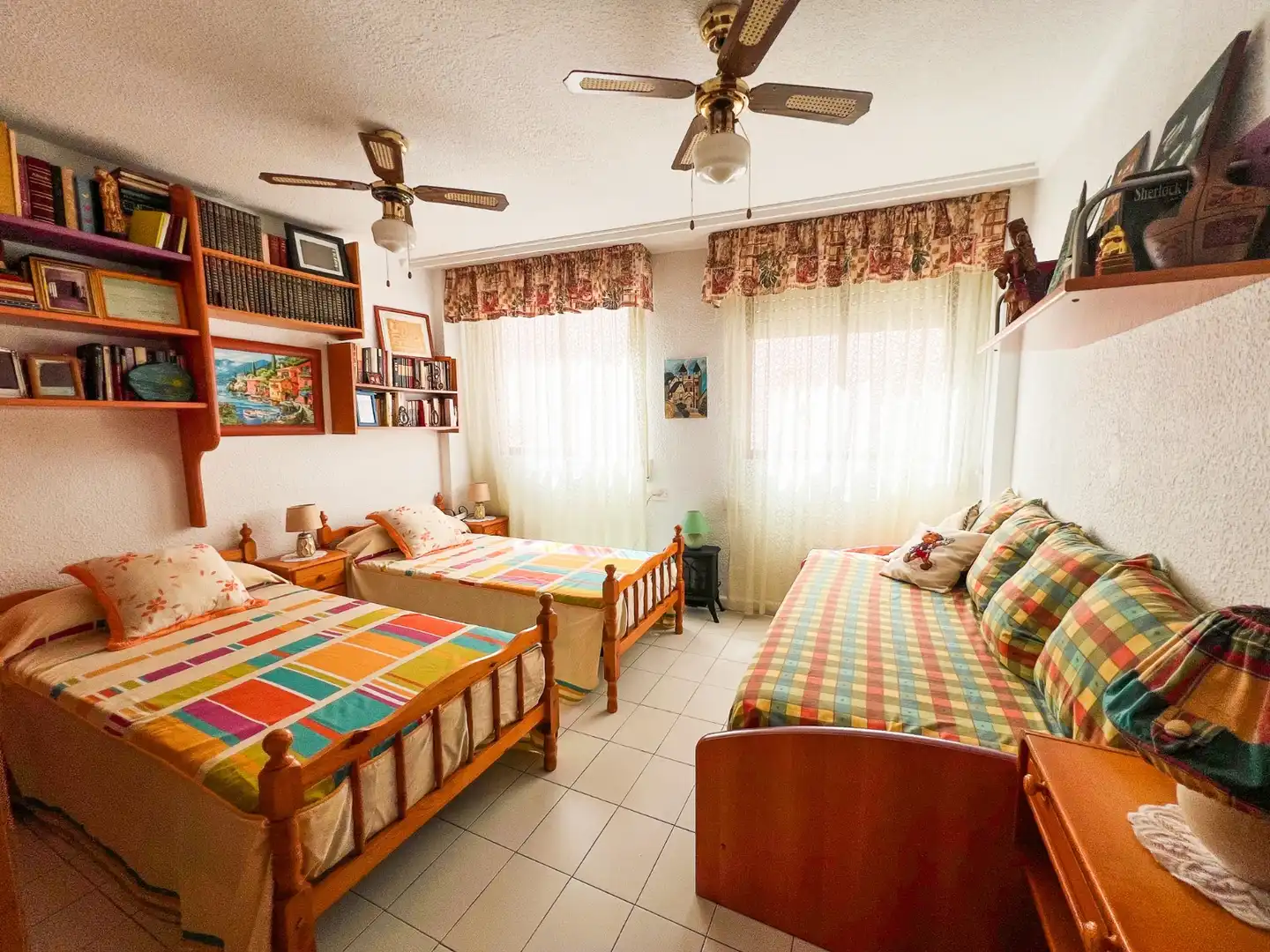 Habitación de Dúplex en venta en Guardamar del Segura con Aire acondicionado, Calefacción y Terraza