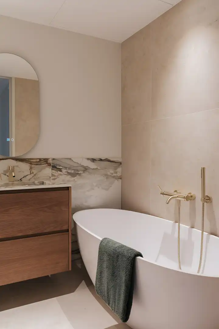 Apartamento con balcón en venta en Milla de Oro, imagen 26