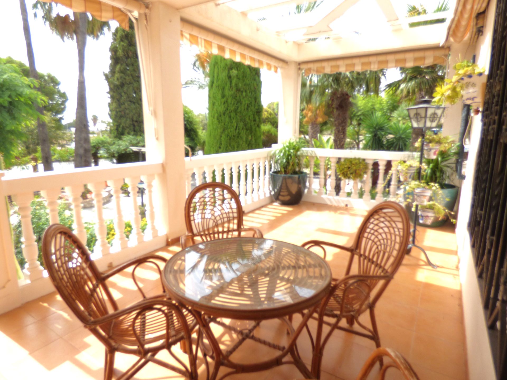 Terraza de Casa o chalet en venta en San Vicente del Raspeig / Sant Vicent del Raspeig con Jardín privado, Terraza y Piscina