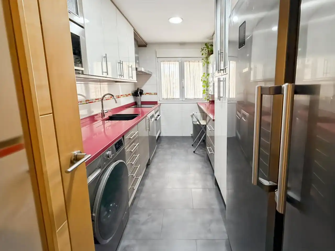 Cocina de Piso en venta en Madrid con Aire acondicionado, Calefacción y Piscina comunitaria