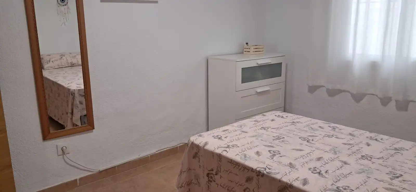 Schlafzimmer von Erdgeschoss zur Miete in Pilar de la Horadada mit Klimaanlage, Terrasse und Möbliert