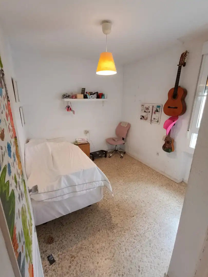 Dormitori de Pis en venda en Sevilla amb Aire condicionat, Jardí privat i Terrassa
