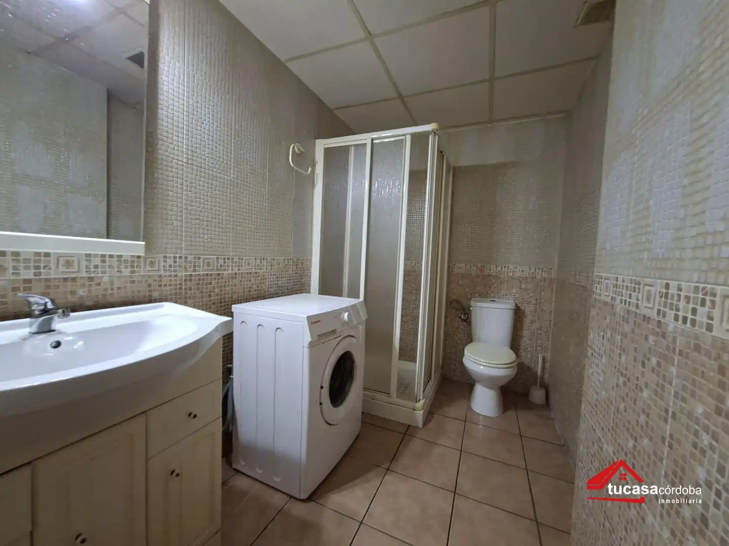 Badezimmer von Erdgeschoss zum Verkauf in Córdoba