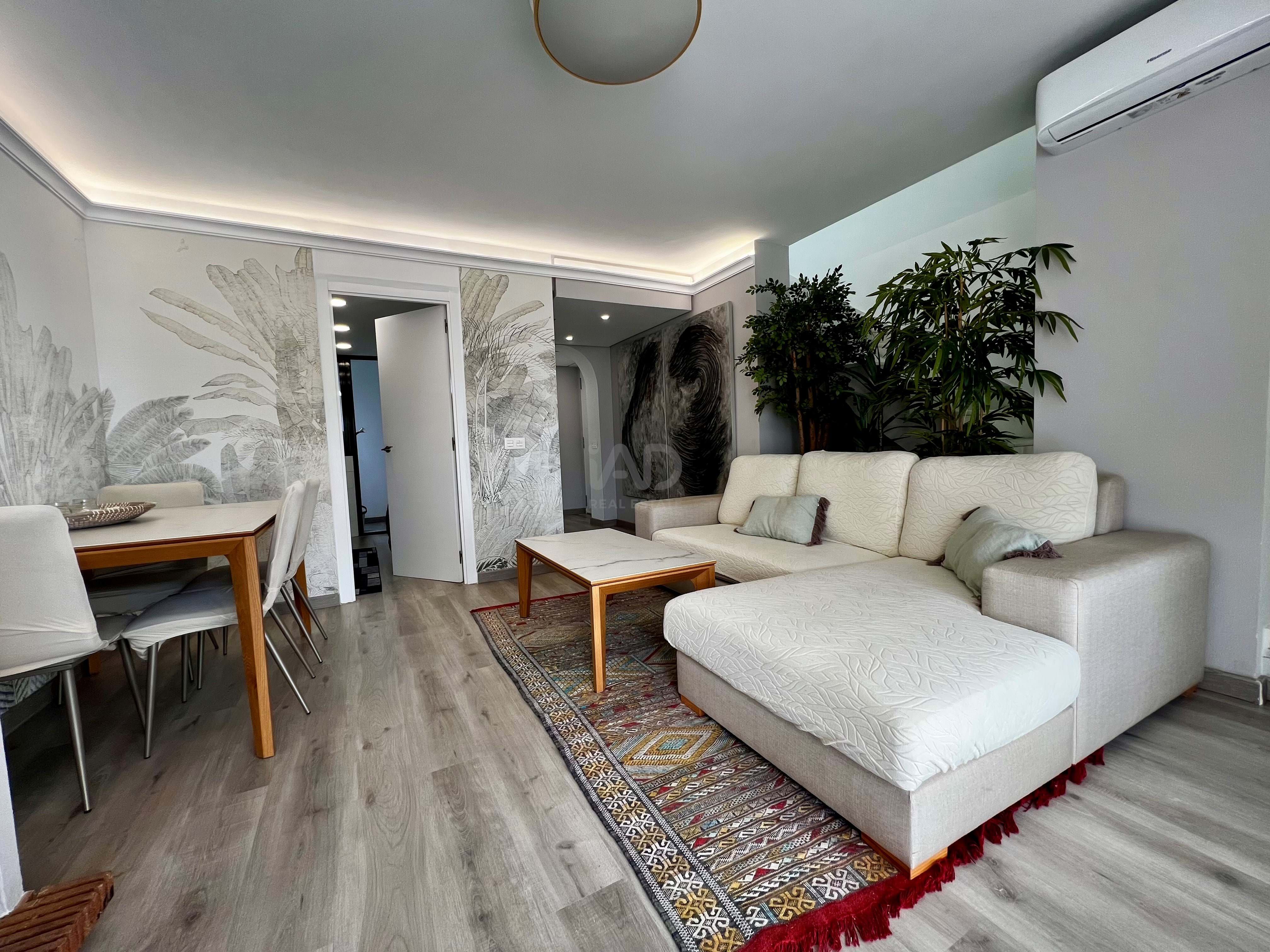 Living room of Duplex for sale in Sotogrande  with Air Conditioner, Heating and Terrace