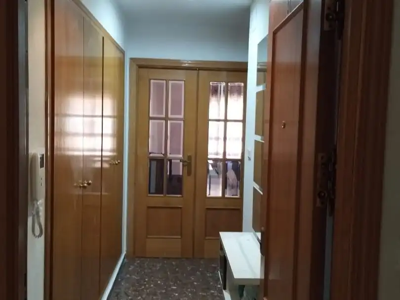 Flat for rent in Requena, Valencia