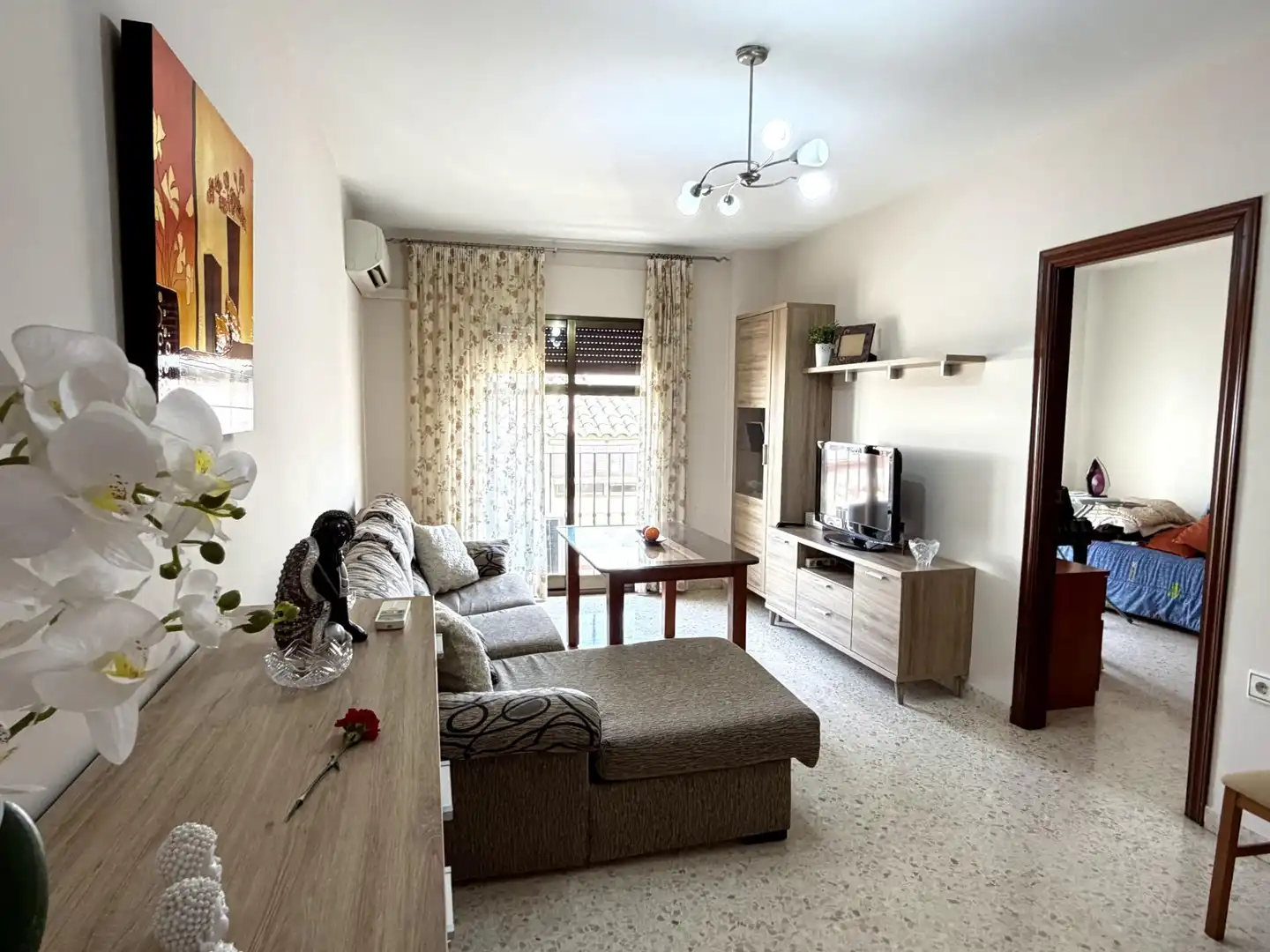 Flat with terrace for sale in Cueva de Menga