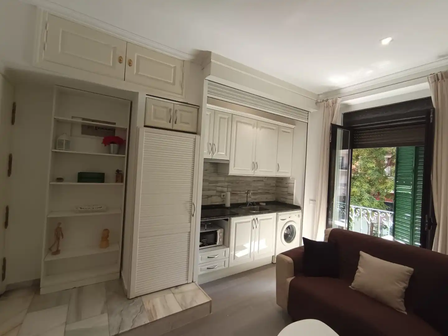 Küche von Wohnung zur Miete in Madrid mit Klimaanlage, Heizung und Balkon