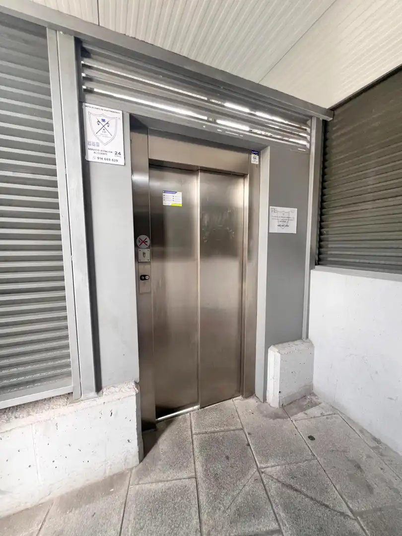 Garage for sale in Móstoles