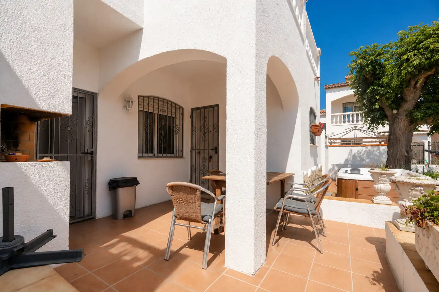 Casa amb piscina en venda a Carrer d'Alfons I, imagen 11
