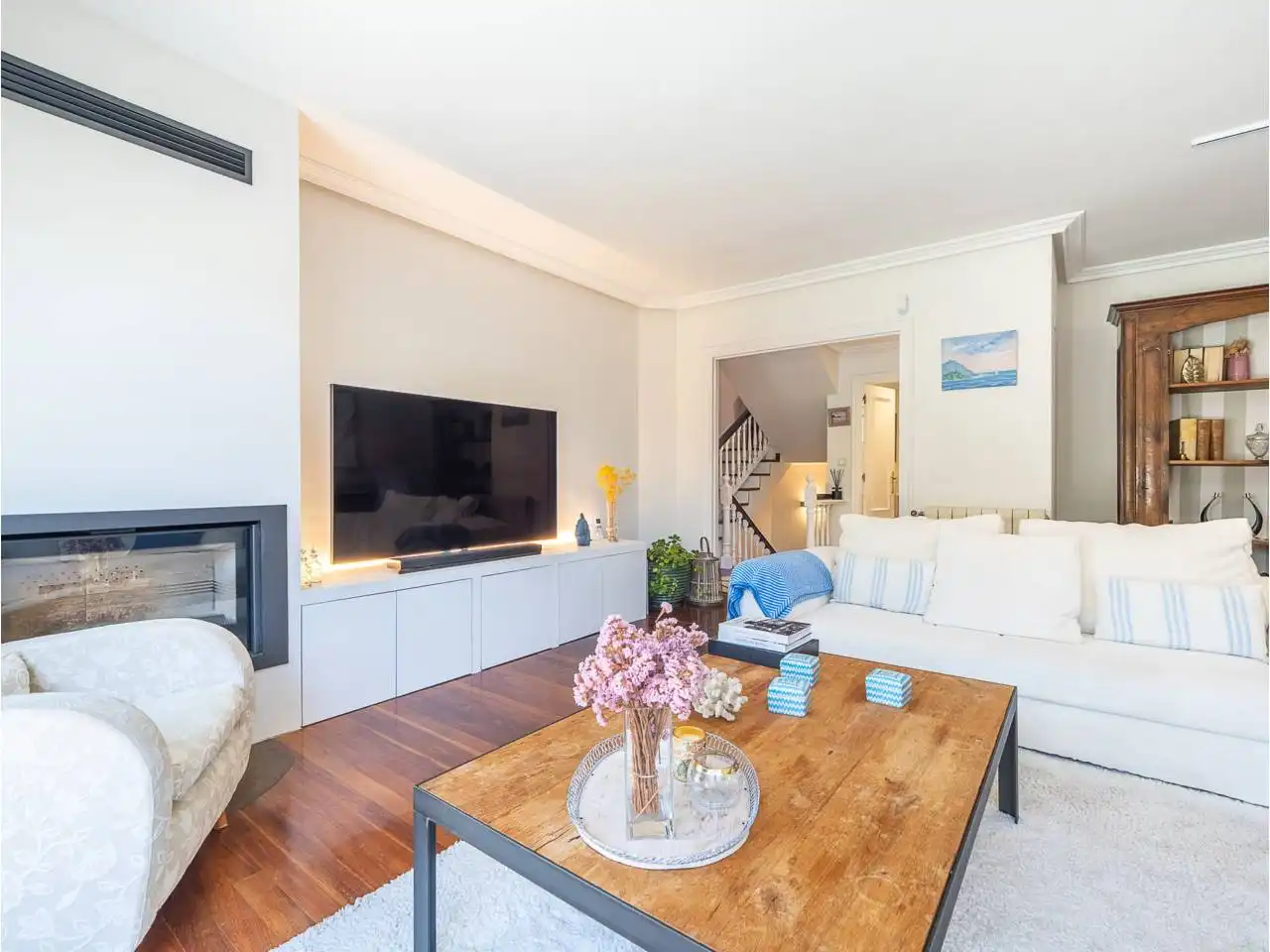 Casa con piscina en venta en Calle Arturo Campión 40, imagen 13