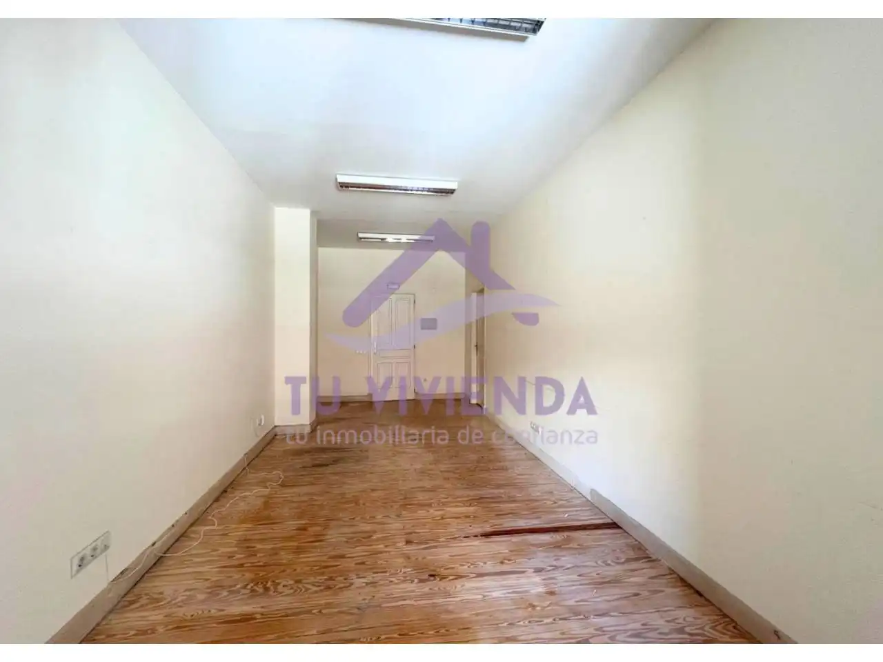 Oficina de lloguer en Centro