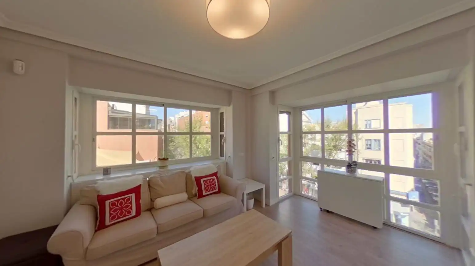 Flat with lift to rent in Calle de Alvarado, imagen 6