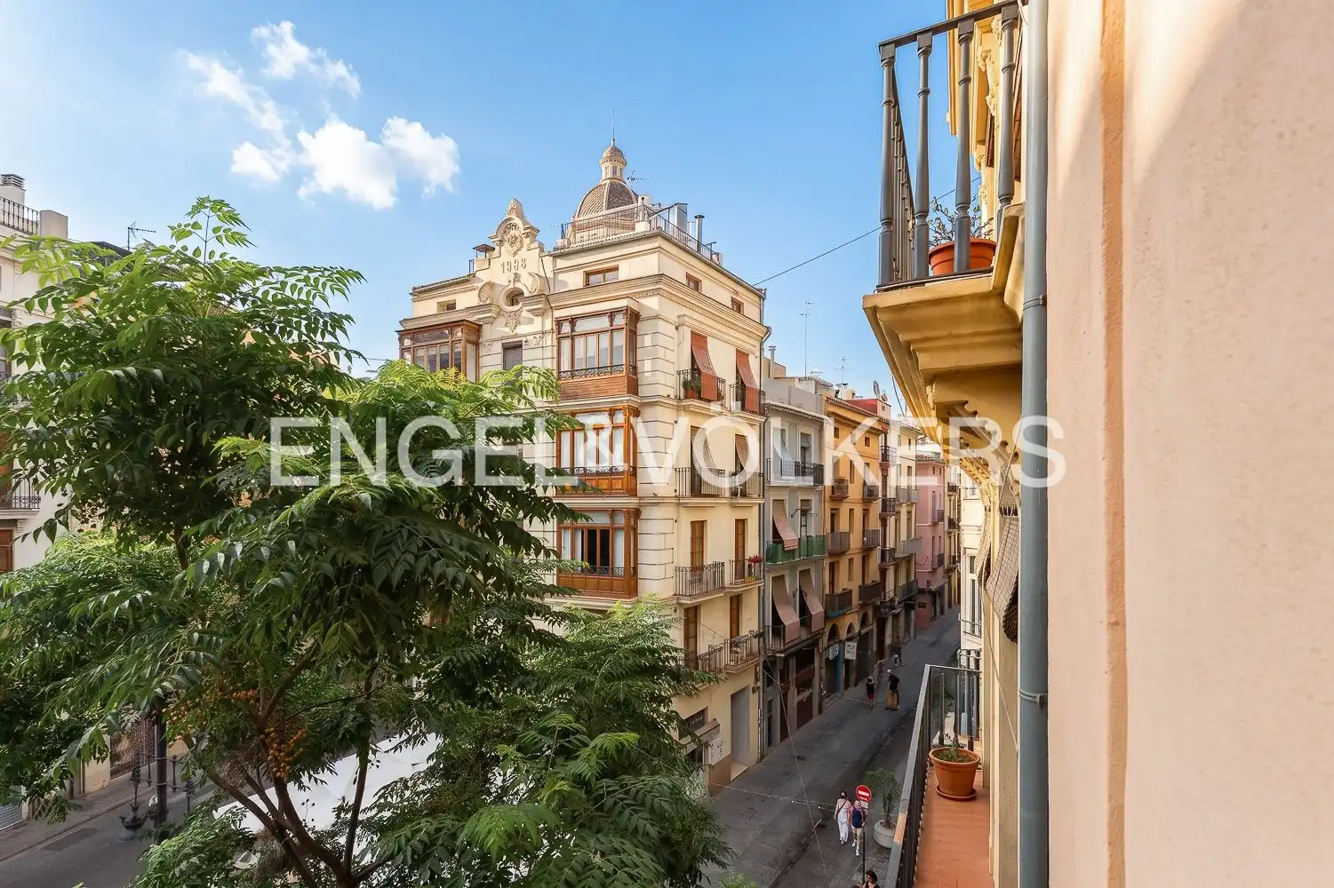 Flat for rent in Plaça dels Furs, El Carme