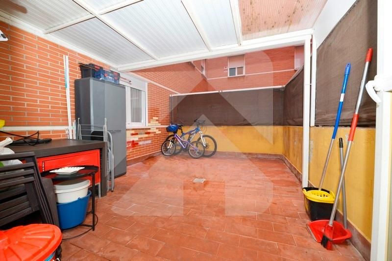 Jardí de Planta baixa en venda en Valdemoro amb Aire condicionat, Calefacció i Traster