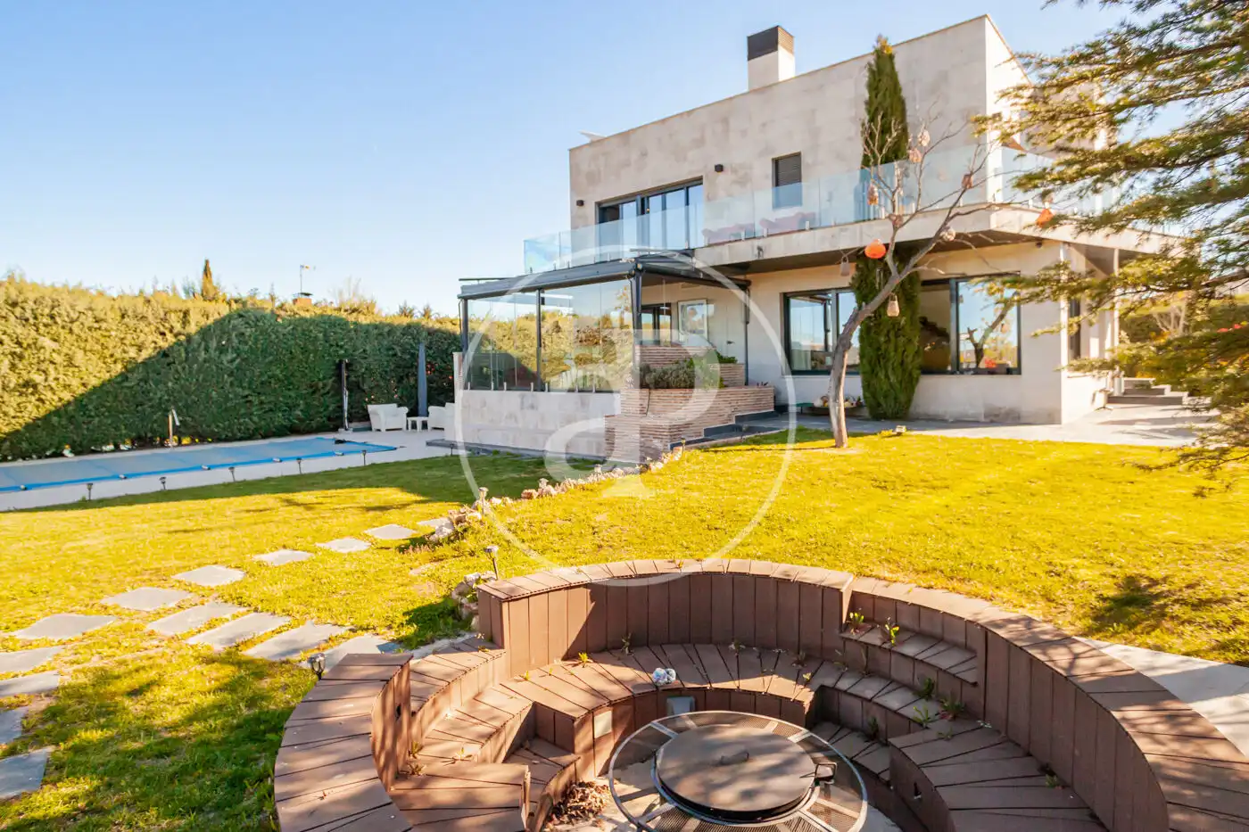 Terrassa de Casa o xalet en venda en Las Rozas de Madrid amb Aire condicionat, Calefacció i Jardí privat