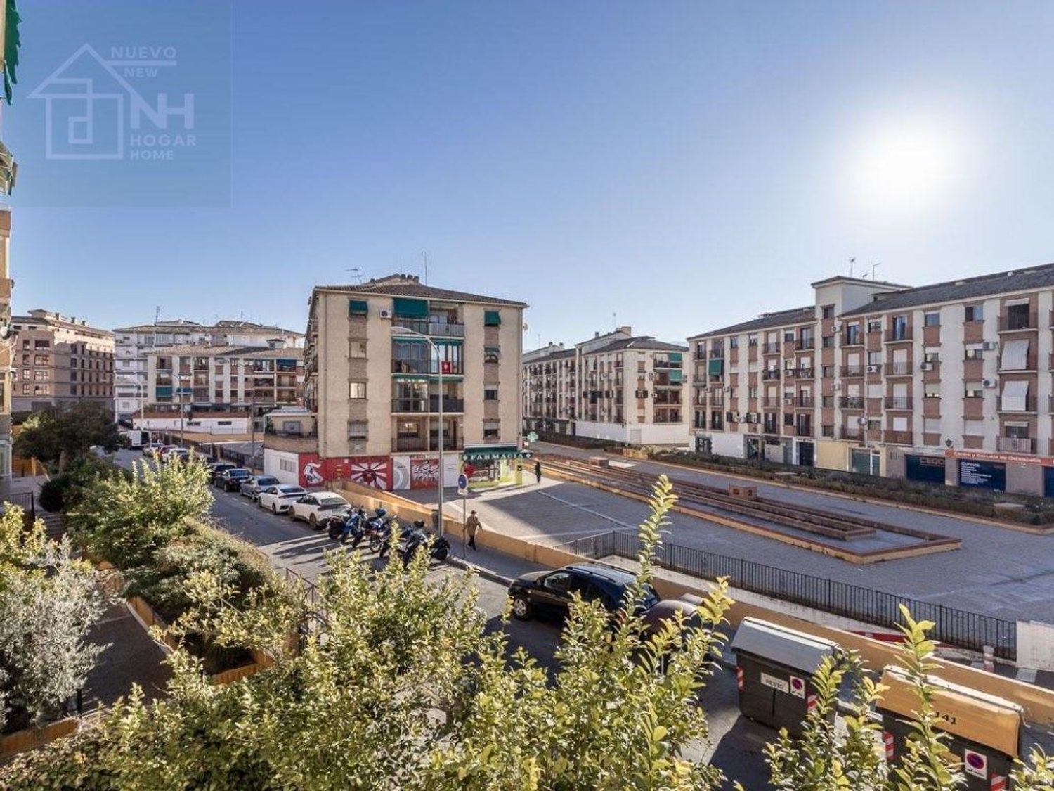 Vista exterior de Pis en venda en  Granada Capital amb Piscina comunitària