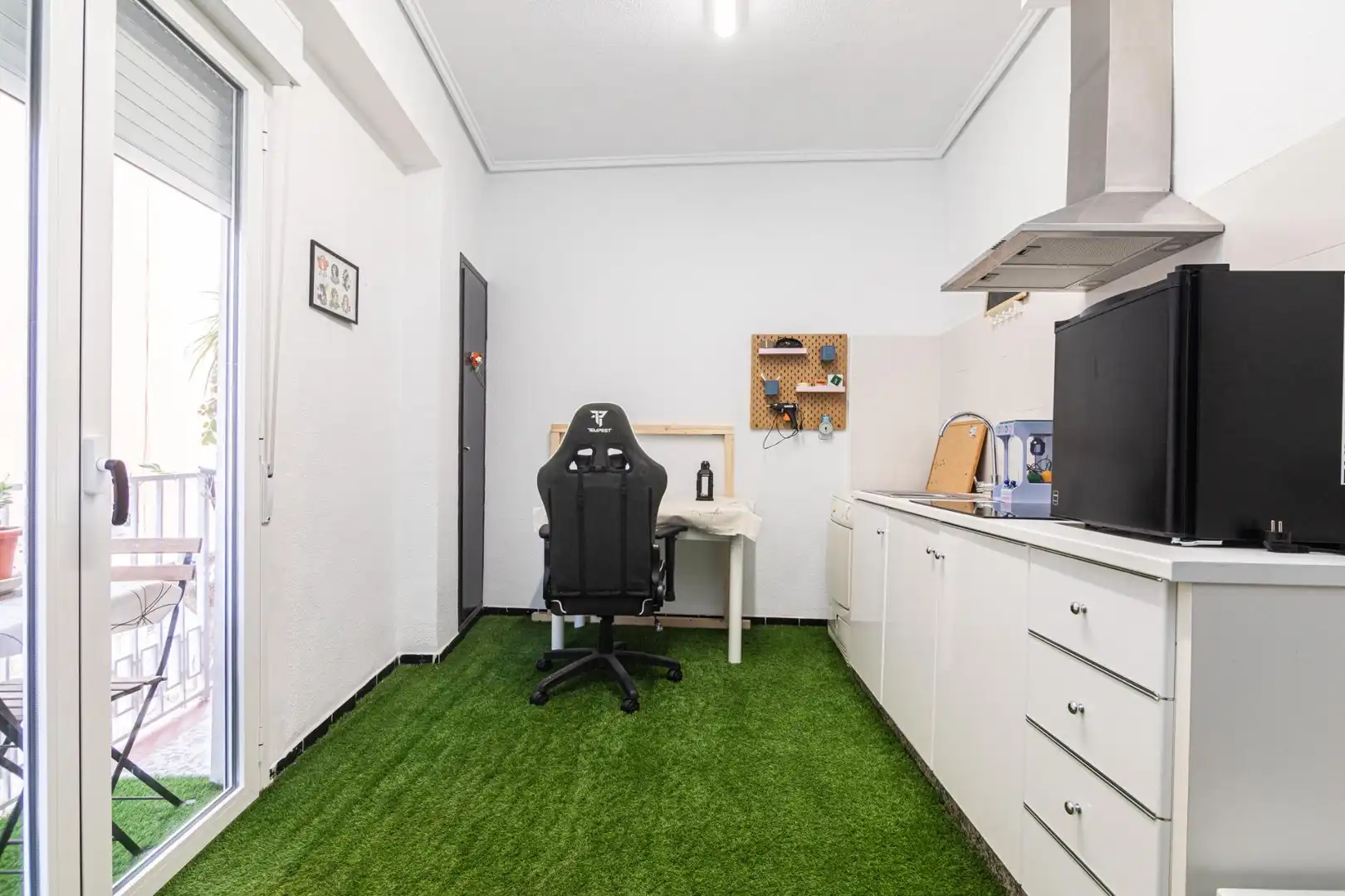 Piso en venta en Elche / Elx con Balcón