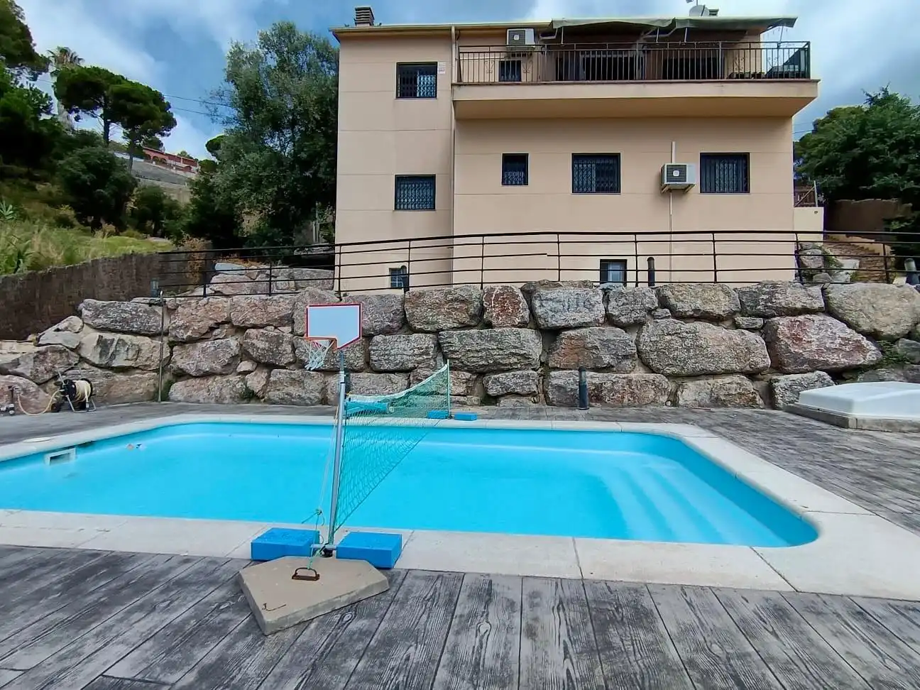 Piscina de Casa o chalet en venta en Sant Cebrià de Vallalta con Aire acondicionado, Calefacción y Jardín privado