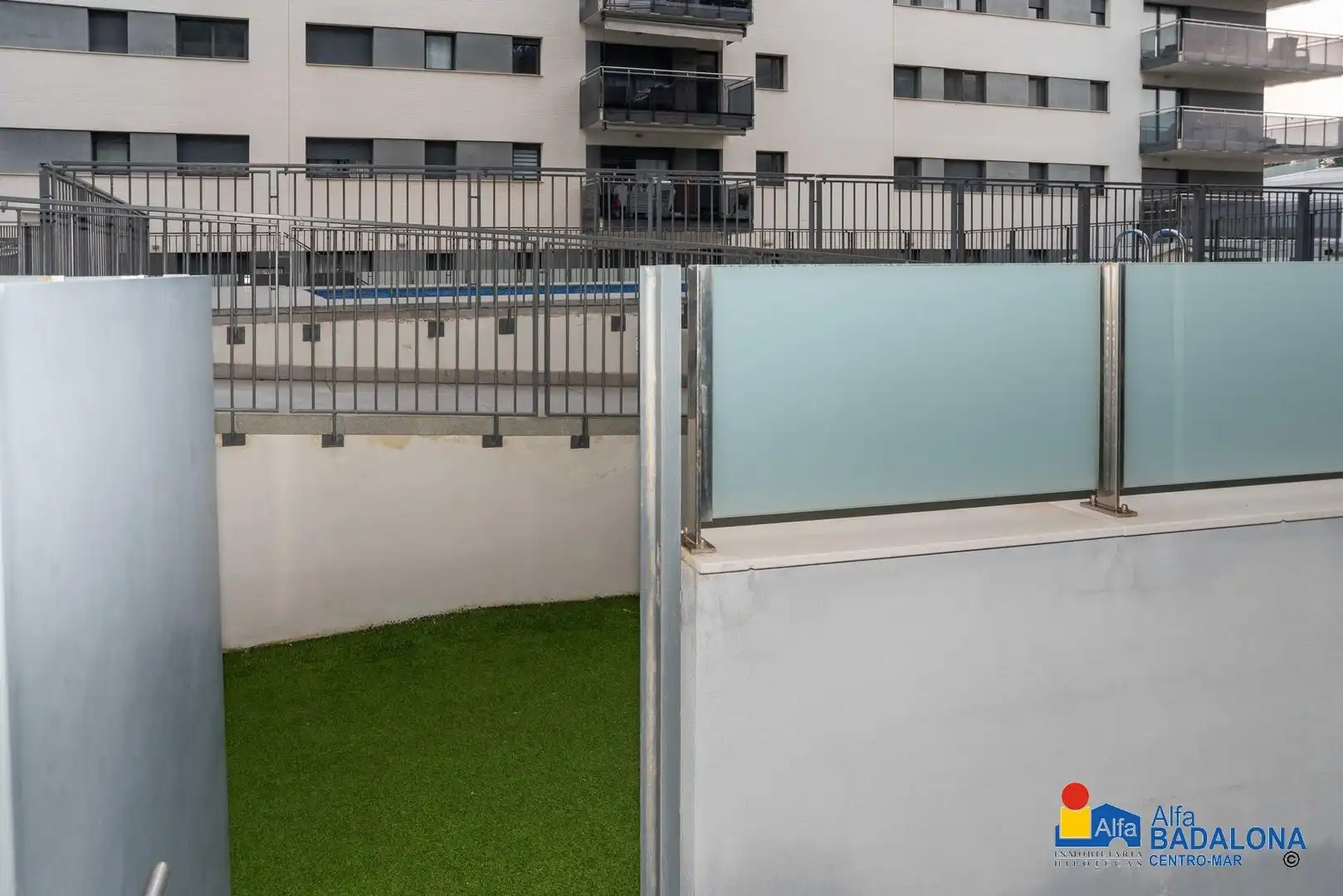 Terraza de Piso en venta en Badalona con Aire acondicionado, Calefacción y Jardín privado