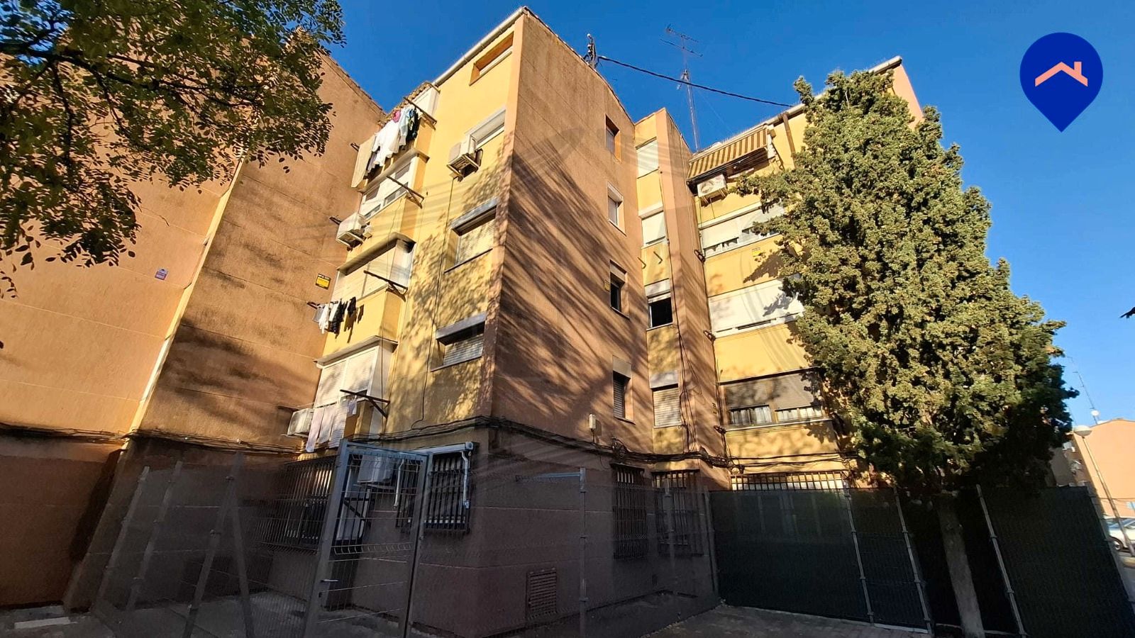 Vista exterior de Piso en venta en  Madrid Capital con Aire acondicionado, Calefacción y Amueblado