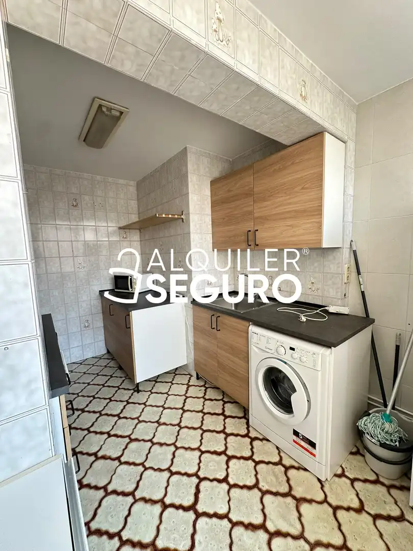 Kitchen of Flat for rent in Móstoles  with Heating and Terrace