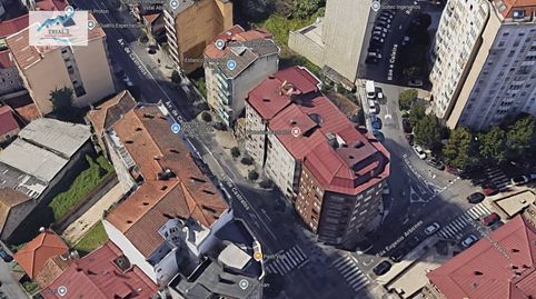 Foto 3 de Piso en venta en Avenida Castrelos, As Travesas - Balaídos, Vigo