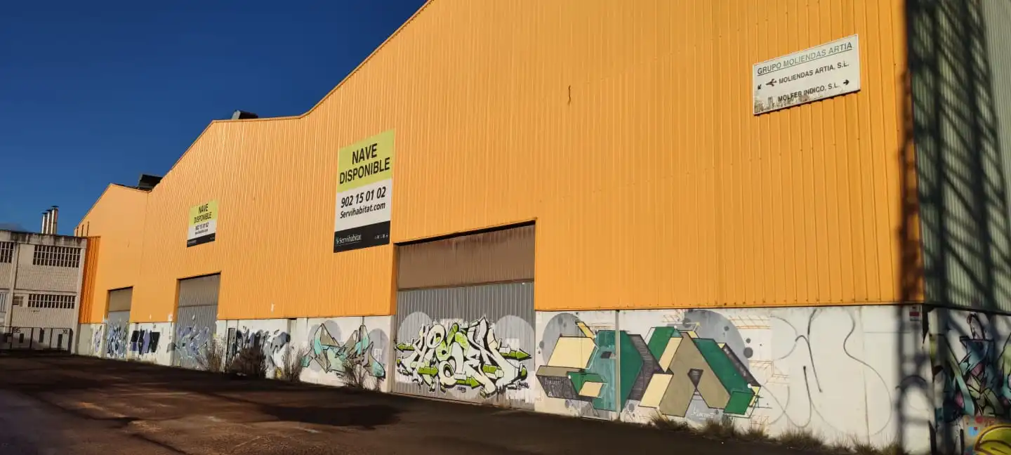 Vista exterior de Nave industrial en venta en Vitoria - Gasteiz